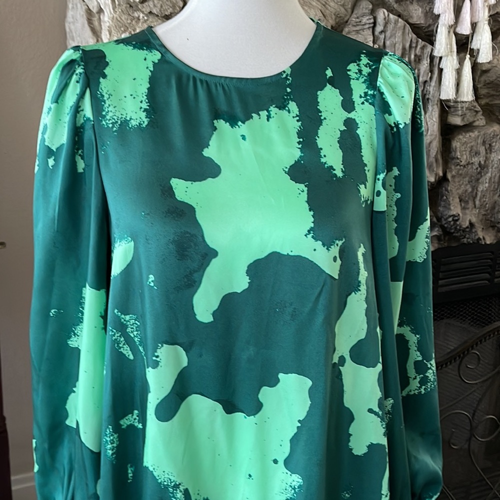 Spring Green Dress - Picture 3 of 5